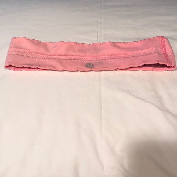 BUNDLE 3 lululemon headbands - Picture 2 of 7